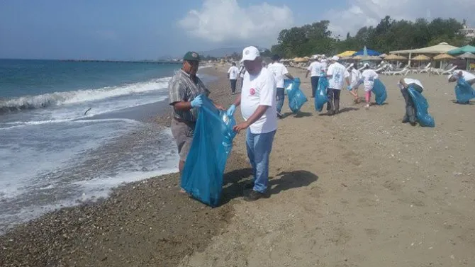 Anamur’da Deniz Kirliliğine Karşı Temizlik Kampanyası Büyük İlgi Gördü