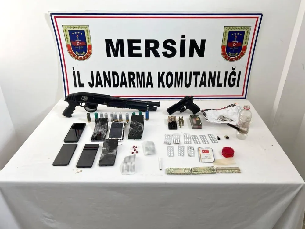 Jandarma  Uyuşturucu şebekesinin Anamur, Çamlıyayla ve Erdemli Ayağında 10 Şüpheliyi Yakalandı