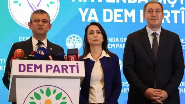 Özgür Özel’den Kritik Görüşmeler: DEM Parti Liderleriyle Buluştu